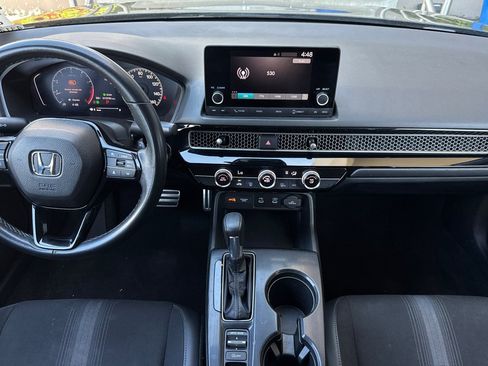 Used 2025 Honda Civic Sport image 13