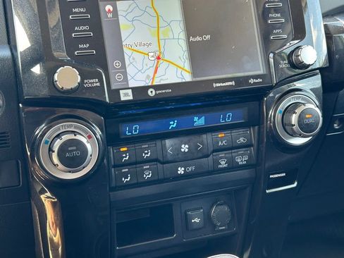 Used 2022 Toyota 4Runner TRD Pro AWD/4WD image 32