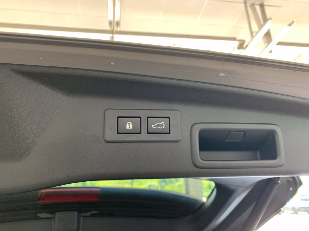 New 2026 Subaru Outback Touring XT AWD/4WD image 16