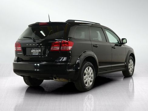 Used 2020 Dodge Journey SE FWD image 5