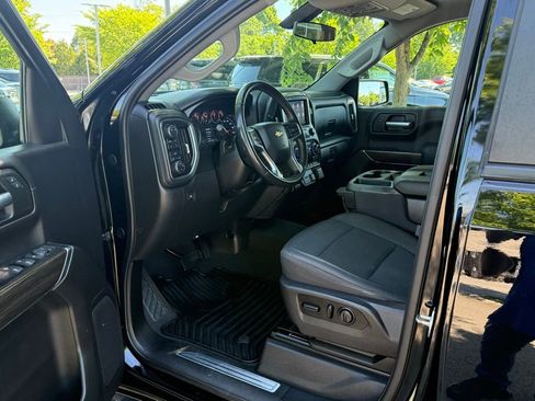 Used 2019 Chevrolet Silverado 1500 LT w/ All-Star Edition AWD/4WD image 12
