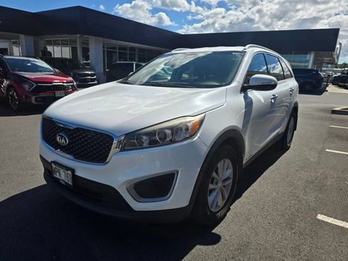Used 2018 Kia Sorento LX w/ LX V6 Convenience Package AWD/4WD image 11