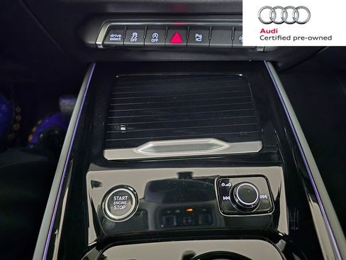 Certified 2026 Audi Q3 quattro 2.0T w/ 20" Wheel Package AWD/4WD image 27