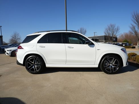 New 2026 Mercedes-Benz GLE 53 AMG 4MATIC image 8