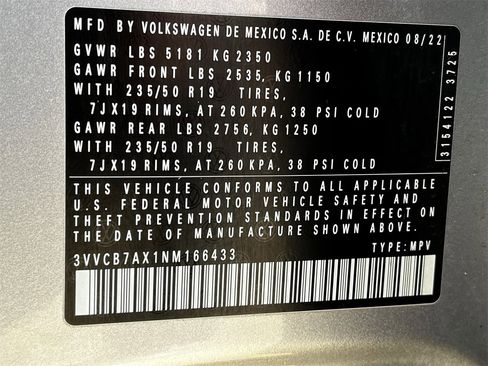 Used 2022 Volkswagen Tiguan SE R-Line image 31