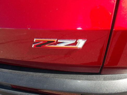 Certified 2025 Chevrolet Traverse Z71 w/ Driver Confidence Package image 10