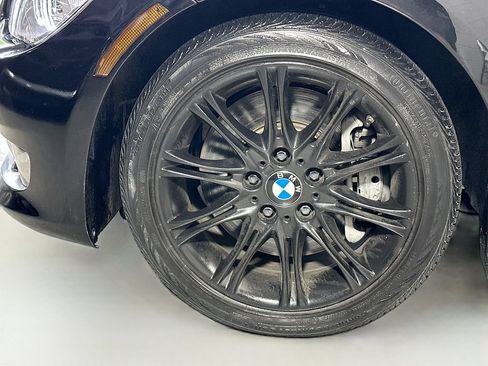 Used 2013 BMW 335i Convertible RWD image 34