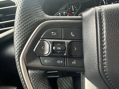 Used 2025 Toyota Tundra SR5 AWD/4WD image 19
