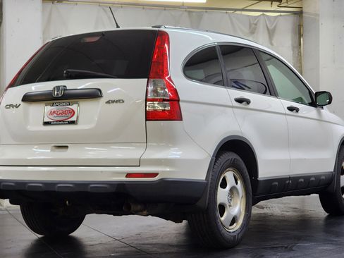 Used 2011 Honda CR-V LX image 5