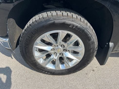 Used 2020 Chevrolet Silverado 1500 LTZ w/ LTZ Premium Package AWD/4WD image 12