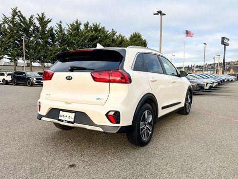 Used 2020 Kia Niro LXS image 29
