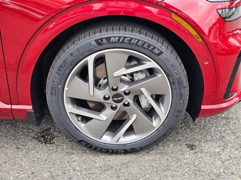 New 2026 Genesis GV60 Advance AWD/4WD image 33
