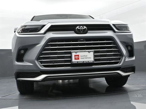 Certified 2026 Toyota Grand Highlander AWD Hybrid image 37