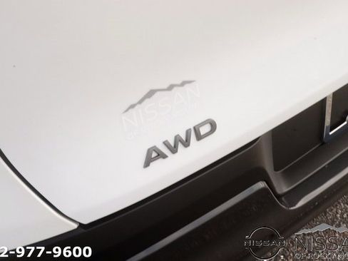 New 2025 Nissan Murano SL w/ Cargo Package image 9