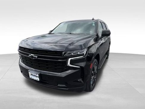 Used 2023 Chevrolet Tahoe RST AWD/4WD image 2
