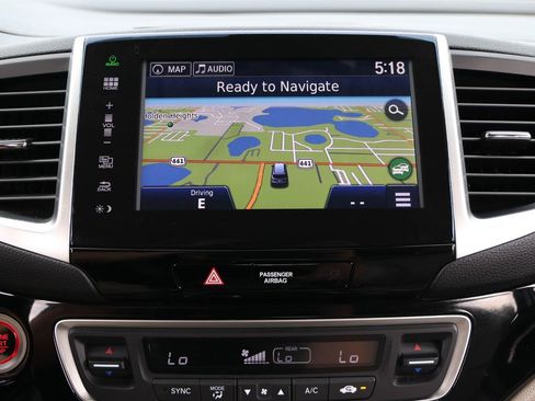 Used 2016 Honda Pilot Touring image 38