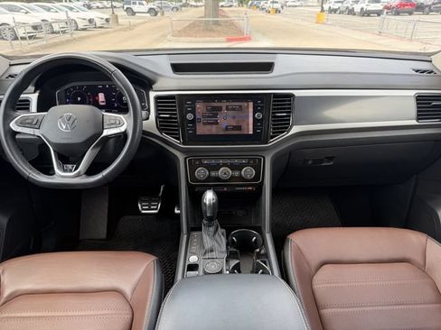 Used 2023 Volkswagen Atlas SEL Premium AWD/4WD image 26