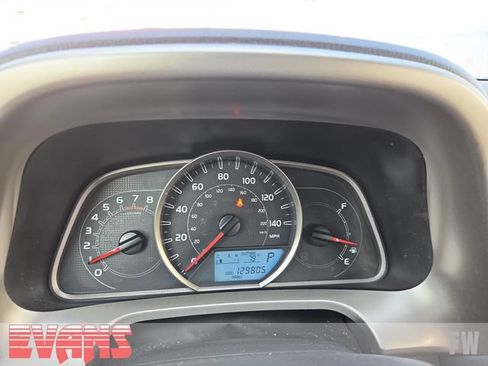 Used 2015 Toyota RAV4 LE AWD/4WD image 5