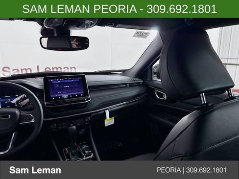 New 2026 Jeep Compass Latitude image 21