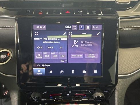 New 2026 Jeep Grand Cherokee Laredo X AWD/4WD image 24