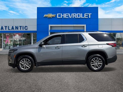 Used 2023 Chevrolet Traverse LT w/ LPO, Floor Liner Package AWD/4WD image 5