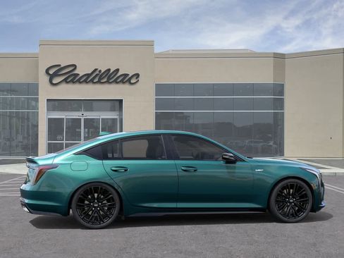 New 2026 Cadillac CT5 V image 5