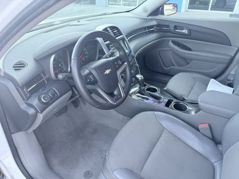Used 2014 Chevrolet Malibu LT FWD image 9