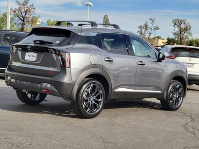 New 2026 Nissan Kicks SR w/ SR Premium Package