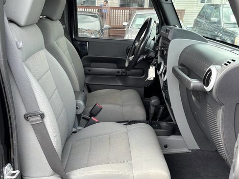 Used 2008 Jeep Wrangler Unlimited Sahara w/ Trailer Tow Group image 21