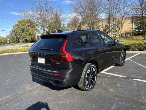 New 2026 Volvo XC60 B5 Plus w/ Protection Package Premier AWD/4WD image 7