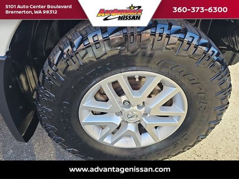 Used 2016 Nissan Frontier SV image 23