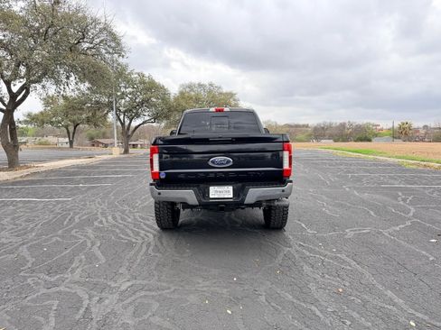 Used 2019 Ford F250 Lariat w/ Lariat Ultimate Package image 6