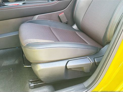 New 2025 Nissan Kicks SR image 19