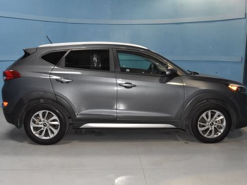 Used 2017 Hyundai Tucson SE w/ SE Popular Package 02 FWD image 19