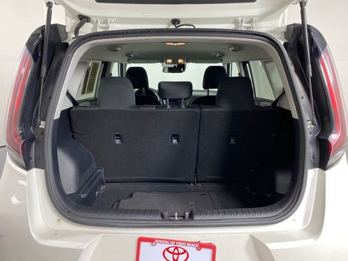 Used 2023 Kia Soul LX w/ Option Group 015 image 30