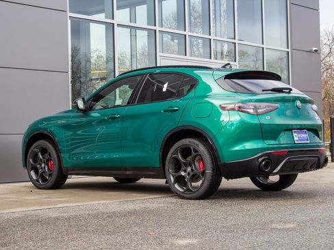 New 2025 Alfa Romeo Stelvio Sprint AWD/4WD image 8
