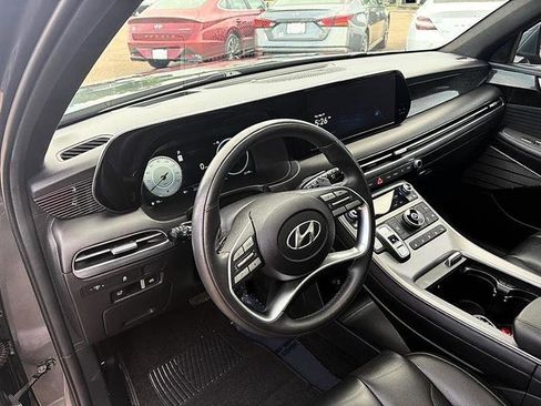 Used 2024 Hyundai Palisade Calligraphy FWD image 17