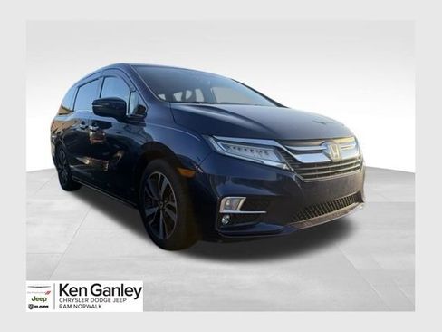 Used 2018 Honda Odyssey Elite image 1