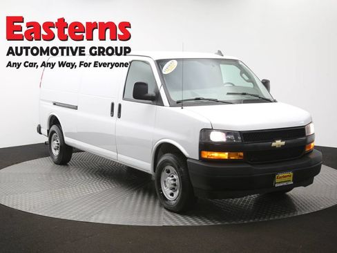 Used 2022 Chevrolet Express 2500 Extended w/ Driver Convenience Package RWD image 48
