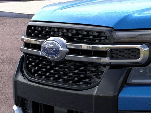 New 2026 Ford Ranger Lariat w/ FX4 Off-Road Package AWD/4WD image 18