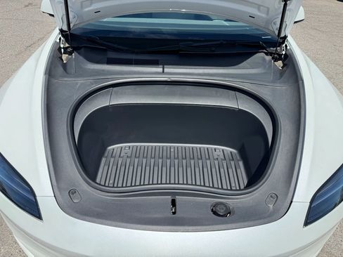 Used 2024 Tesla Model 3 Standard Range RWD image 26