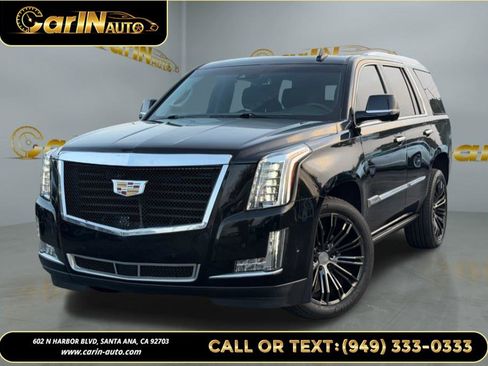 Used 2017 Cadillac Escalade Premium Luxury image 1