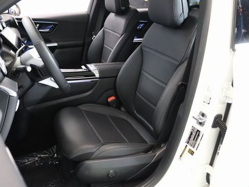 Certified 2025 Mercedes-Benz GLC 300 4MATIC image 16