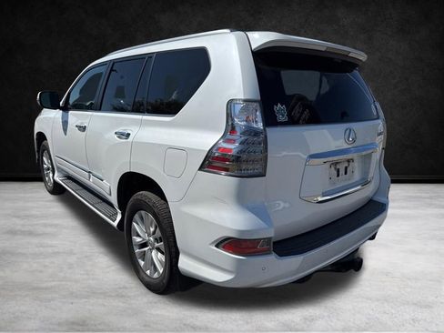 Used 2018 Lexus GX 460 Premium image 9