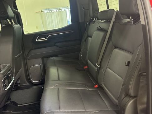 Used 2024 GMC Sierra 1500 Denali w/ Technology Package AWD/4WD image 23