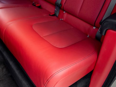 Used 2023 Rolls-Royce Cullinan image 38