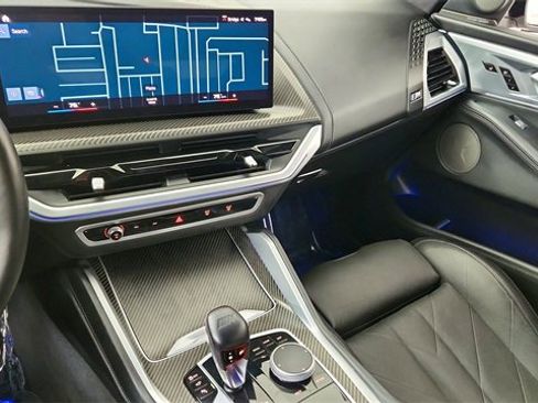 Used 2023 BMW XM Base image 42