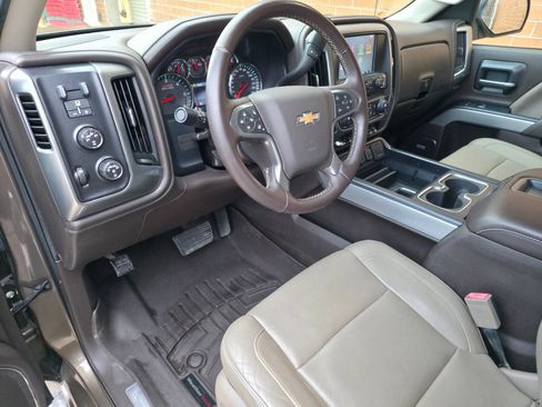 Used 2014 Chevrolet Silverado 1500 LTZ Z71 w/ LTZ Plus Package image 17