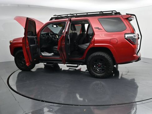 Used 2023 Toyota 4Runner TRD Off-Road Premium w/ Moonroof Package AWD/4WD image 42