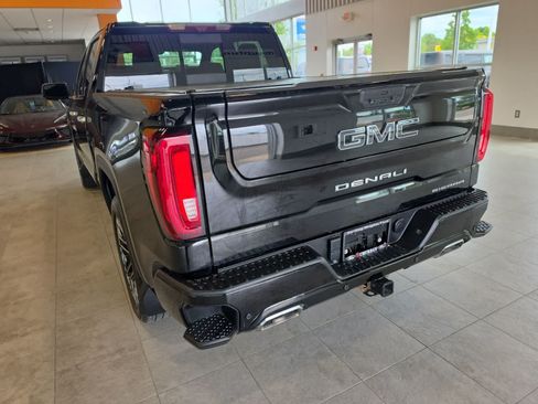 Used 2022 GMC Sierra 1500 Denali Ultimate AWD/4WD image 10